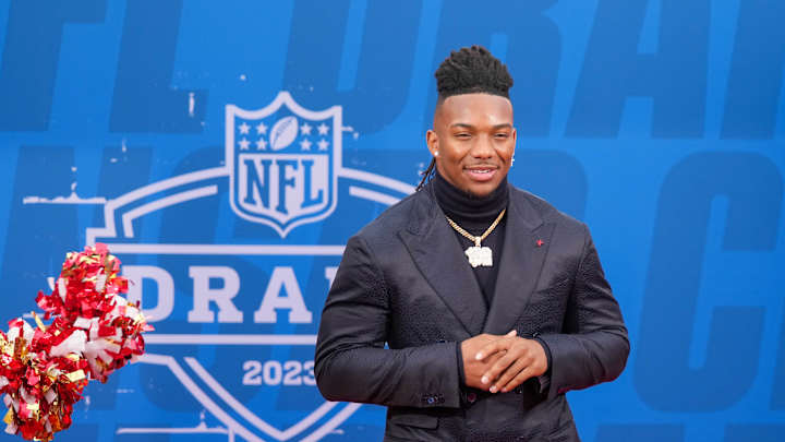 NFL Draft Grades: Falcons Get Mixed Reviews for Bijan Robinson Pick NFL Draft Grades: Falcons Get Mixed Reviews for Bijan Robinson Pick