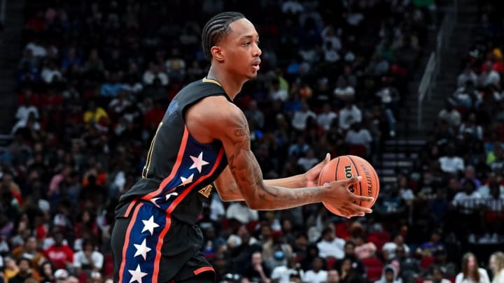 Top-10 2023 Forward Ron Holland Backs Off Texas Commitment