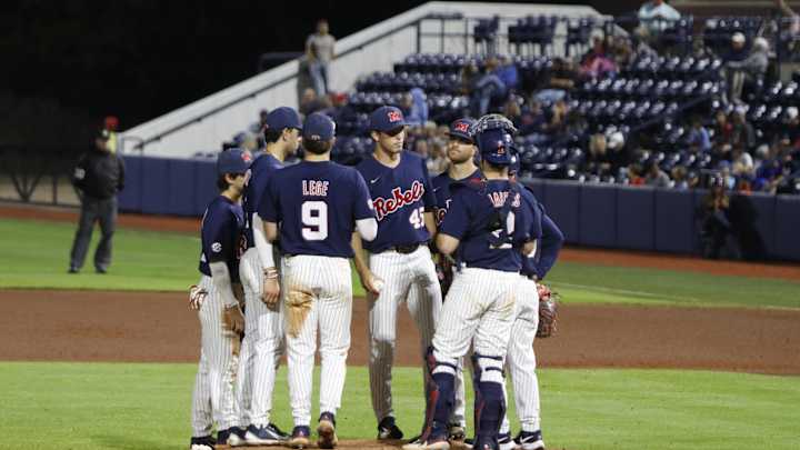 Ole Miss Baseball Secures First SEC Series Victory Following Electric 8-7 Win vs. Georgia