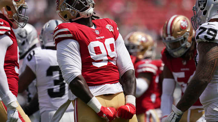 Report: 49ers Forgo Fifth-Year Option On Former Gamecock Javon Kinlaw