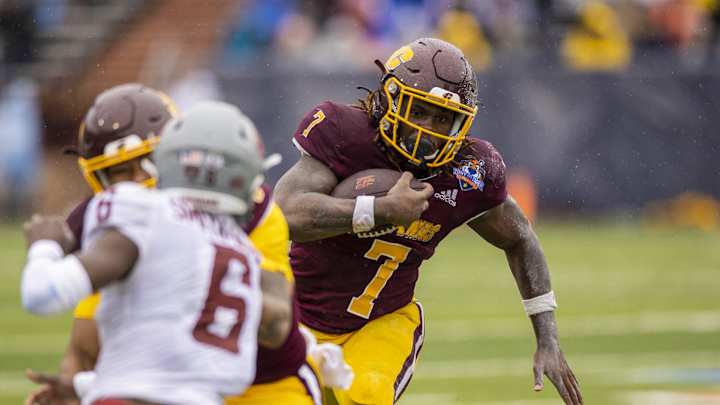 Seventh Round: Packers Draft Central Michigan RB Lew Nichols III