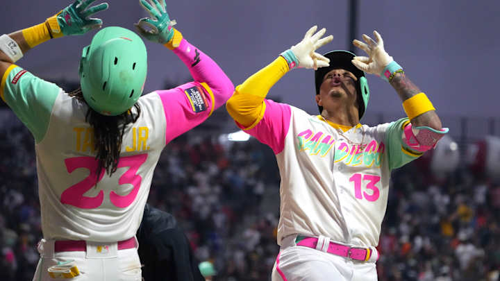 Padres Players React To Insane Saturday Win in Mexico City