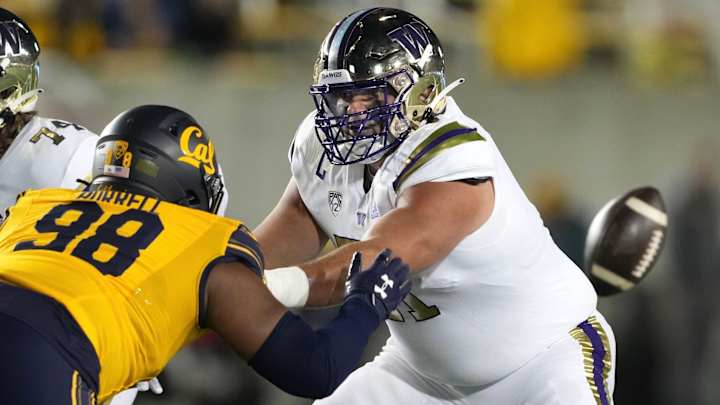 Seven Undrafted Huskies have Free-Agent NFL Deals