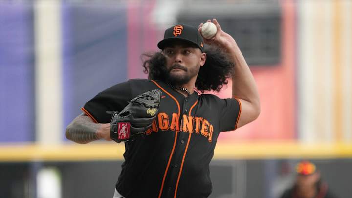 WATCH: Giants' Sean Manaea, Padres' Nick Martinez Engage in Pregame Stand-Off