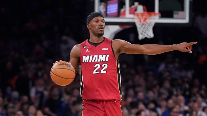 Dwyane Wade Bolsters Jimmy Butler’s Legacy by Asking for Autograph After Game 1 Win Dwyane Wade Bolsters Jimmy Butler’s Legacy by Asking for Autograph After Game 1 Win