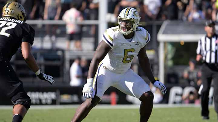 No-Nonsense Patriots Rookie DE Keion White: ‘I’m Here to Work’