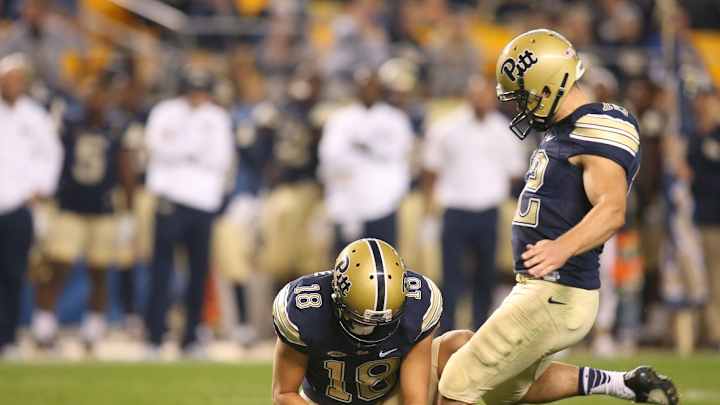Former Pitt K Chris Blewitt Ties USFL Record Former Pitt K Chris Blewitt Ties USFL Record