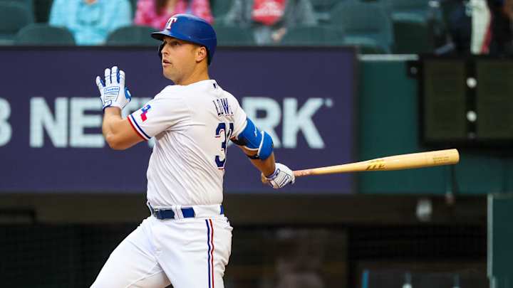 Lowe Brothers Reunite Before Texas Rangers, Rays Opener