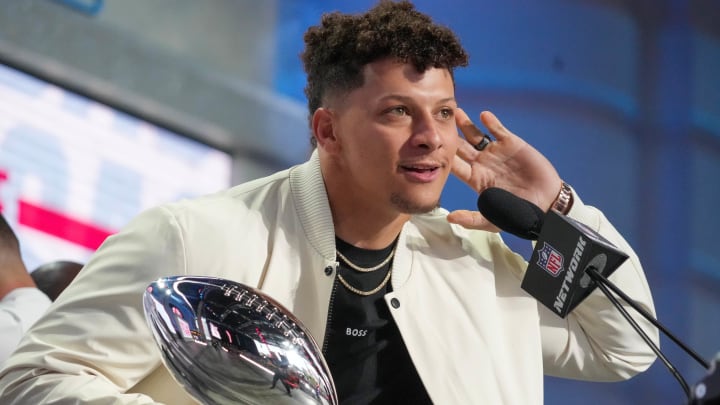 Patrick Mahomes to Call Riders Up at Saturday’s Kentucky Derby