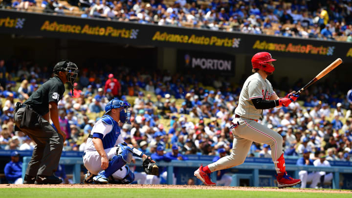 Harper Shines Despite Philadelphia Phillies Losing Via Muncy Walk-Off