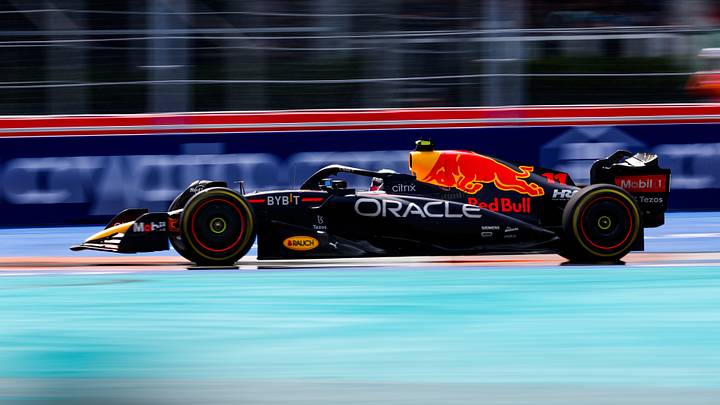 F1 News: Fans Call For Huge Red Bull Change As Team Posts Hilarious Throwback