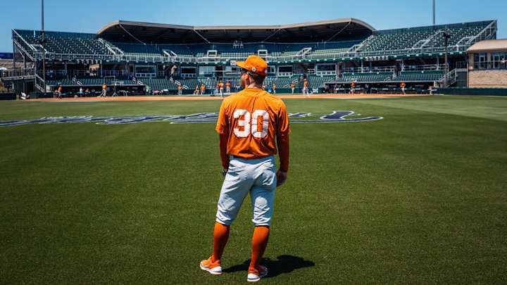 Longhorns Travel for Road Conference Series Against Kansas Longhorns Travel for Road Conference Series Against Kansas