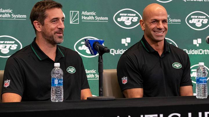 Jets’ Saleh Calls Aaron Rodgers ‘Wish List’ Report a ‘Silly Narrative’