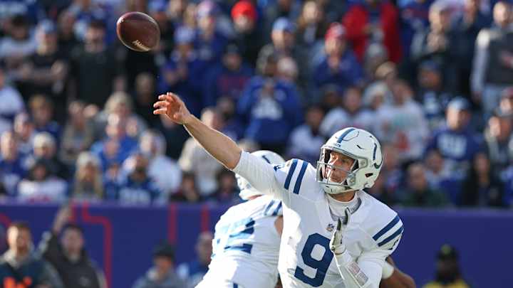 Pros and Cons of Lions Signing QB Nick Foles