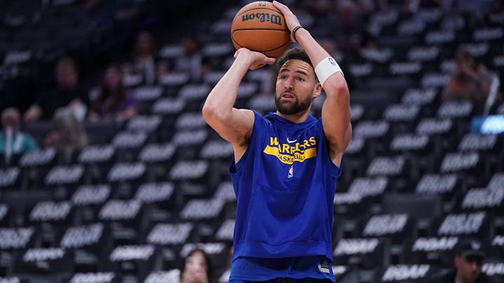 Klay Thompson Shares Impact of Kobe Bryant on His Career During Lakers Series Klay Thompson Shares Impact of Kobe Bryant on His Career During Lakers Series