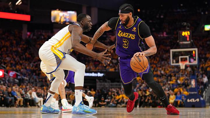 Draymond Green Proves His Worth in Warriors' Game 2 Blowout of Lakers Draymond Green Proves His Worth in Warriors' Game 2 Blowout of Lakers