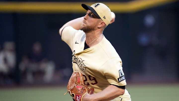 Merrill Kelly Dominates, Josh Rojas Flashes the Leather