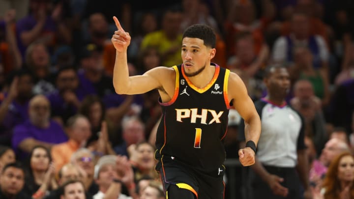 Devin Booker Shows Love to Shawn Marion, Amar'e Stoudemire Devin Booker Shows Love to Shawn Marion, Amar'e Stoudemire