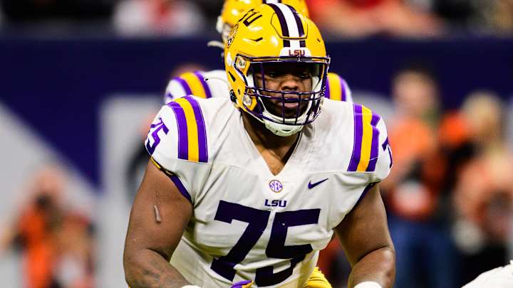 Seahawks Counting On Powerful Anthony Bradford to 'Compete to Start'