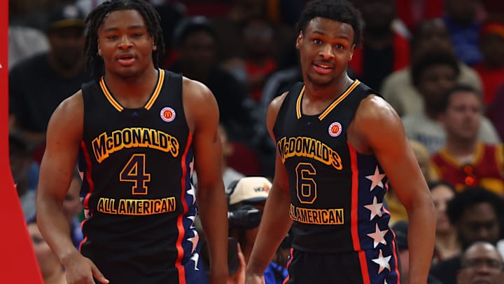 College Hoops Insider Declares USC as Pac-12 Favorites After Landing Bronny James