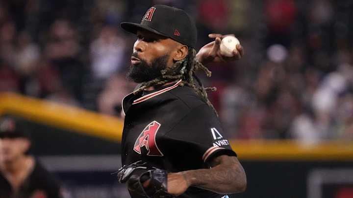 Gurriel's Big Day Spoiled By Another Bullpen Meltdown