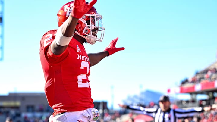 Broncos Undrafted Rookie CB Forecasts 'Amazing' Play in Camp Broncos Undrafted Rookie CB Forecasts 'Amazing' Play in Camp