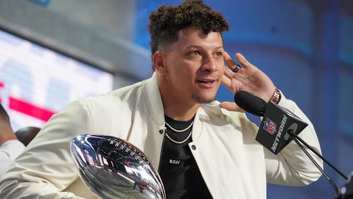 Patrick Mahomes, Dak Prescott Among Celebrity Athletes at F1 Miami Grand Prix Patrick Mahomes, Dak Prescott Among Celebrity Athletes at F1 Miami Grand Prix