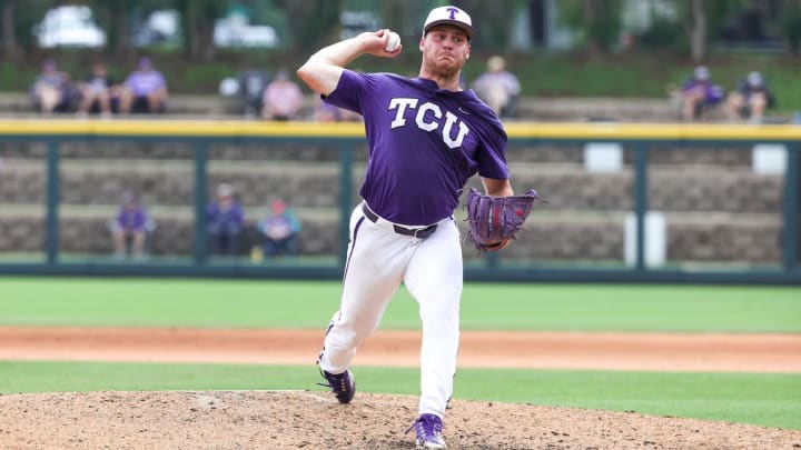 TCU Baseball: Frogs earn series victory against No. 24 Cal State Fullerton TCU Baseball: Frogs earn series victory against No. 24 Cal State Fullerton