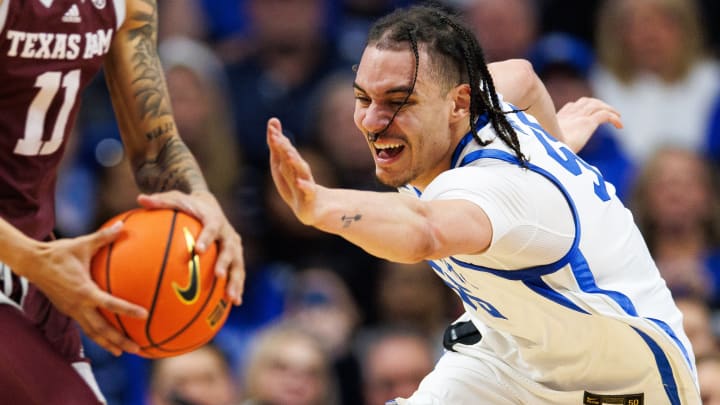 Kentucky Transfer Lance Ware Reportedly Visiting St. John's