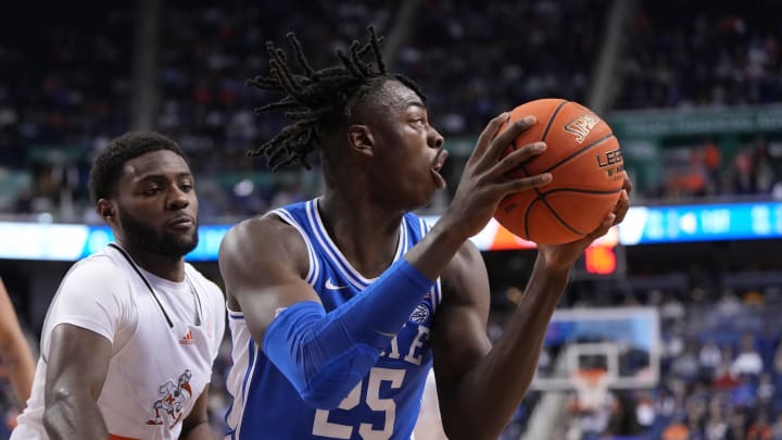 Duke Basketball: Mark Mitchell Addresses Status of Knee Injury Duke Basketball: Mark Mitchell Addresses Status of Knee Injury