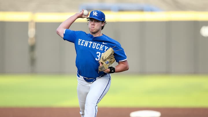 Travis Smith Named SEC Co-Freshman of the Week