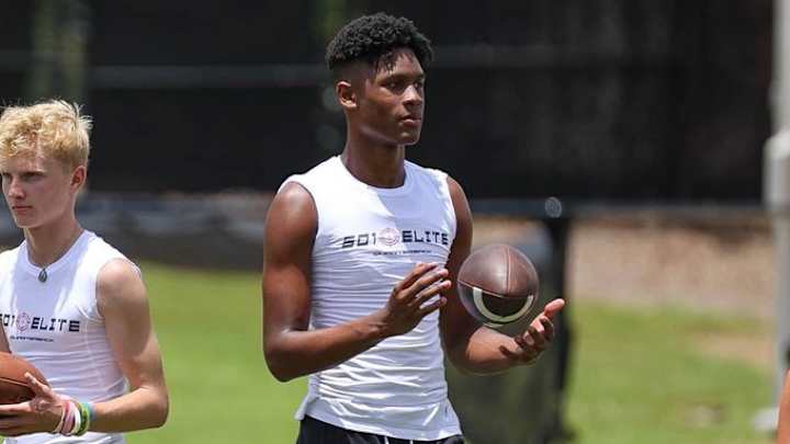 Gamecocks Offer Trio Of 2025 QB Prospects