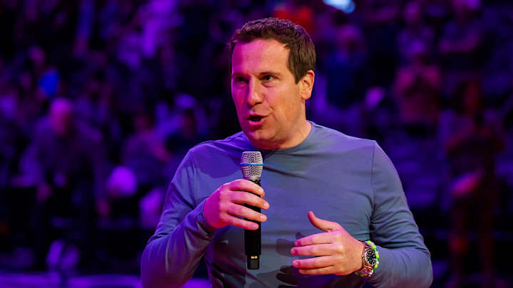 Suns Owner Mat Ishbia Issues Statement on Brush With Nikola Jokic Suns Owner Mat Ishbia Issues Statement on Brush With Nikola Jokic