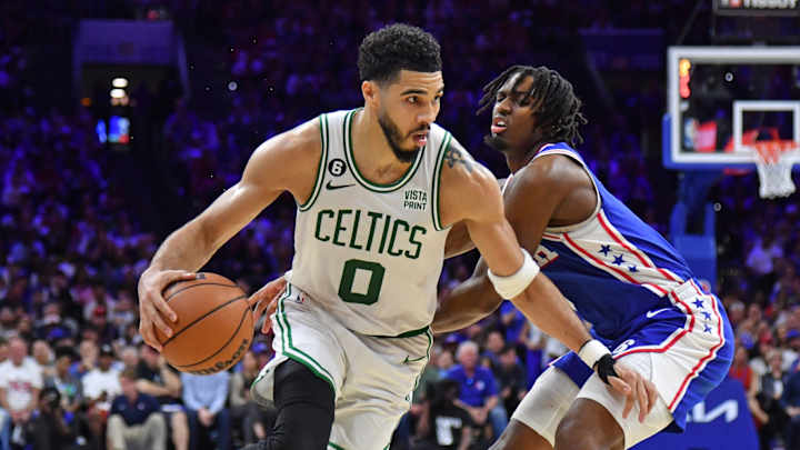 NBA Explains Jayson Tatum’s No-Call vs. 76ers’ Tyrese Maxey