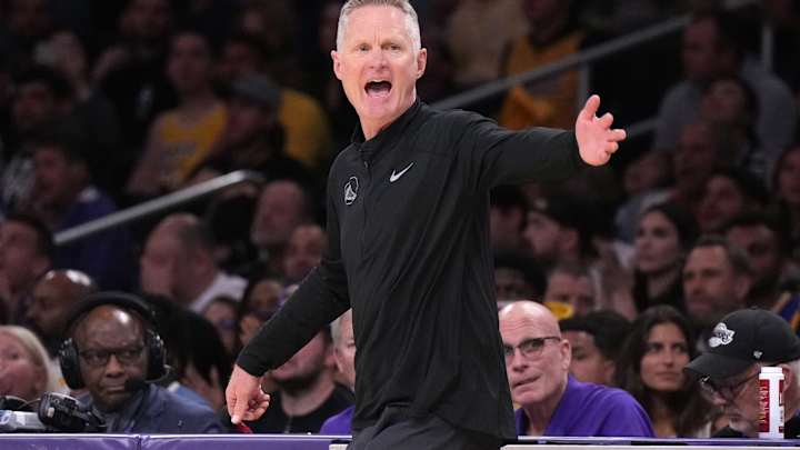 Steve Kerr’s Immediate Reaction to Klay Thompson’s Bad Shot Said It All for Warriors