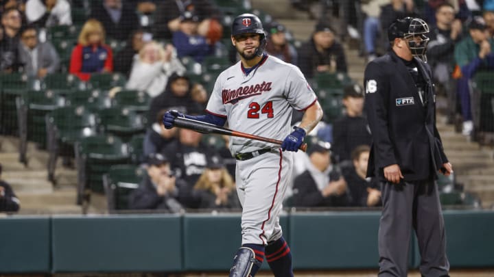 MLB Tracker: New York Mets Sign Former Yankees Catcher to Deal