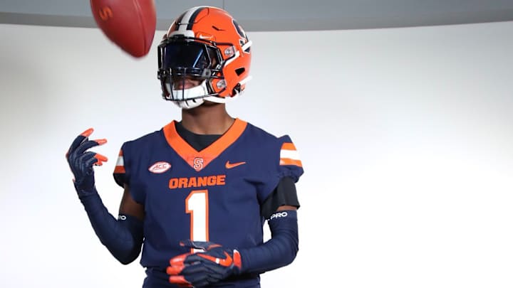 Michael Thomas Reacts to Syracuse Offer