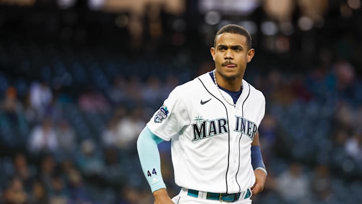 Seattle Mariners Make Drastic Decision with Star Julio Rodriguez