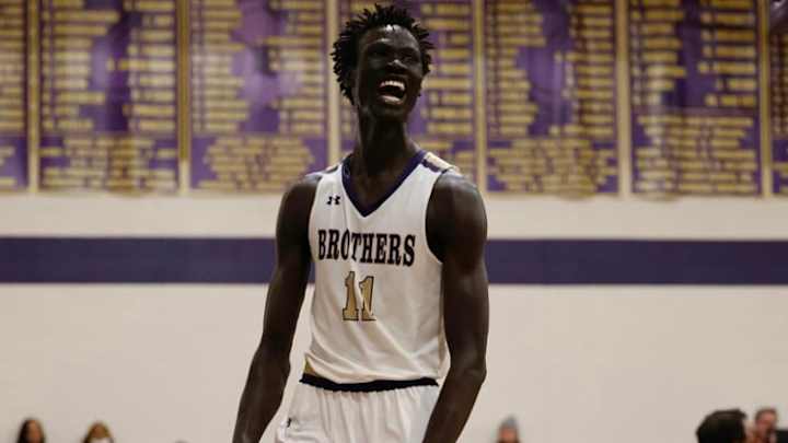 Longhorns Make Top Eight for 7-Foot 2024 Star John Bol Longhorns Make Top Eight for 7-Foot 2024 Star John Bol