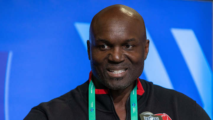 Todd Bowles Provides An Update On Where The Buccaneers Stand With Devin White