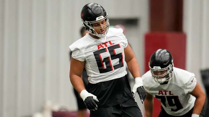 Falcons OL Matthew Bergeron's Mental, Physical Growth to Decide Starting Job Falcons OL Matthew Bergeron's Mental, Physical Growth to Decide Starting Job