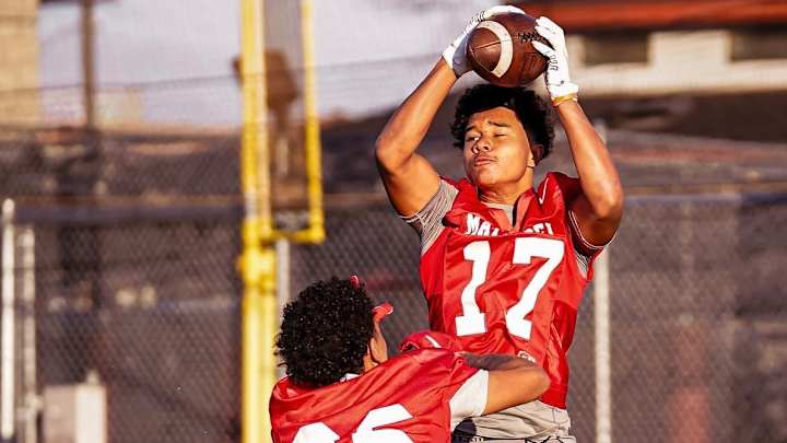 Huskies Offer Another 2026 Mater Dei Receiver