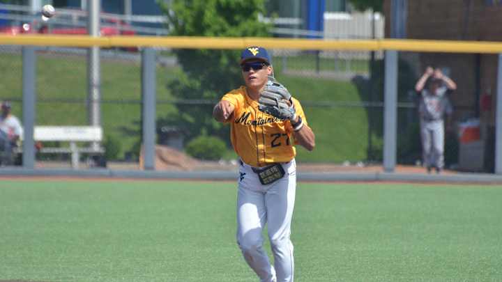 Wetherholt, Barry Named to Academic All-District List