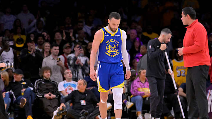 NBA Broadcaster Takes Surprising Shot at Steph Curry NBA Broadcaster Takes Surprising Shot at Steph Curry