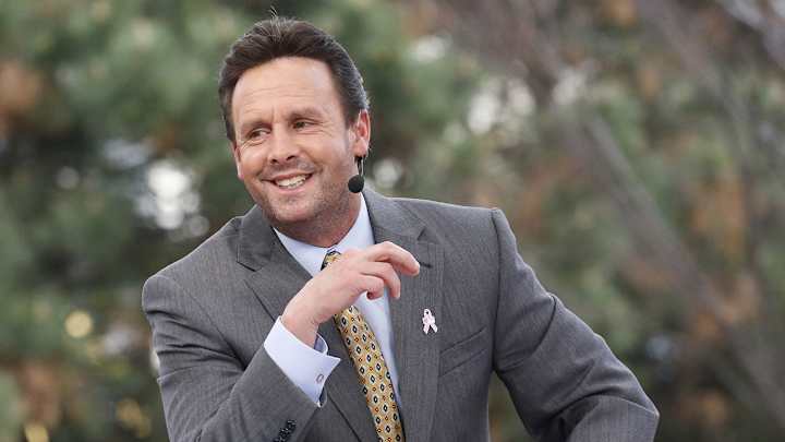 ESPN Criticized for Insensitive Question During In-Game Interview ESPN Criticized for Insensitive Question During In-Game Interview