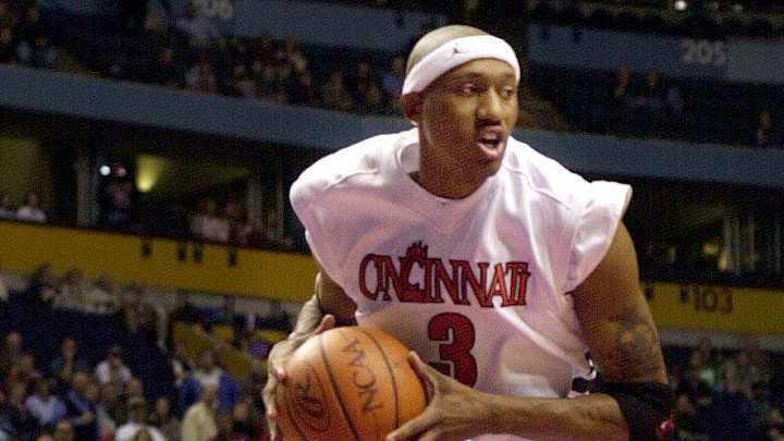 Report: Cincinnati Signs Apparel Deal to Wear Jordan Brand and Nike