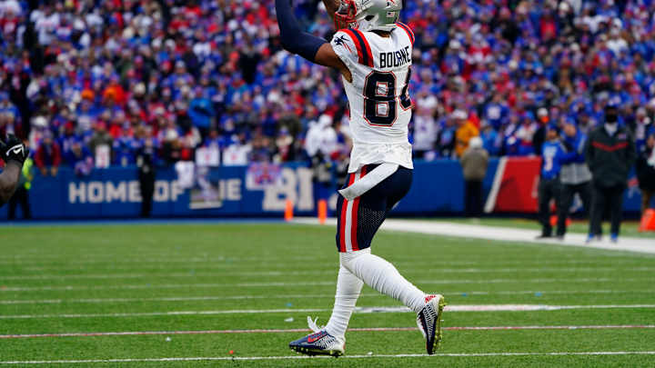 'Dog House': Patriots Looking to Trade WR Kendrick Bourne? 'Dog House': Patriots Looking to Trade WR Kendrick Bourne?