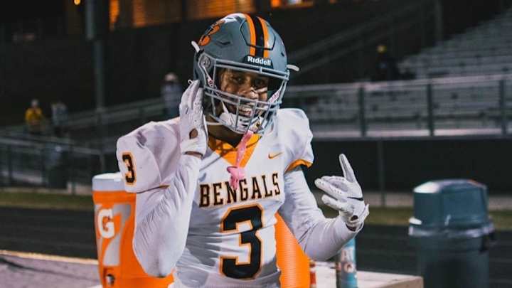 Notre Dame Recruiting Hour: Latest On Official Visits, Where Things Stand For 2024