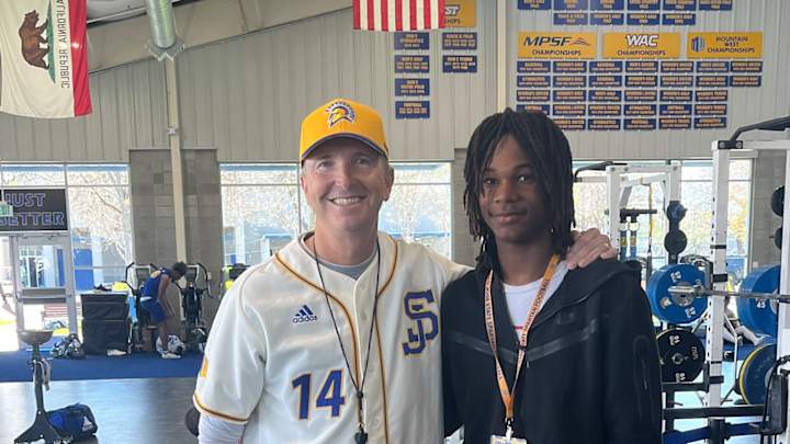 Huskies Offer 2026 Speedster Cynai Thomas