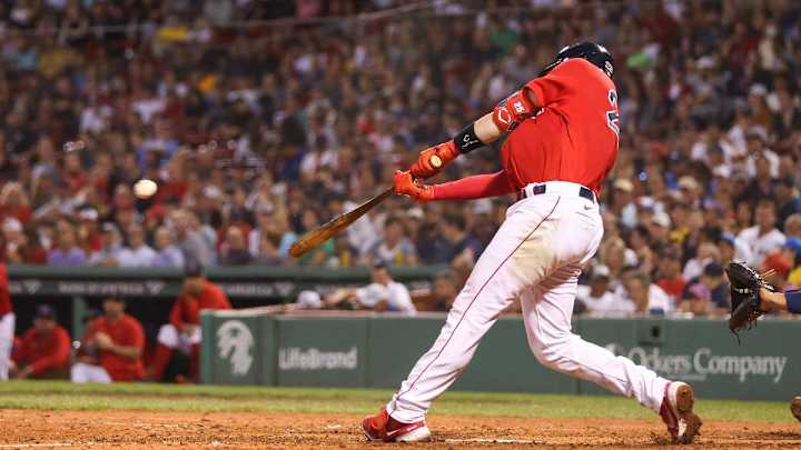 Ex-Red Sox Catcher Reportedly Set To Hit Open Market; Should Boston Consider Reunion?